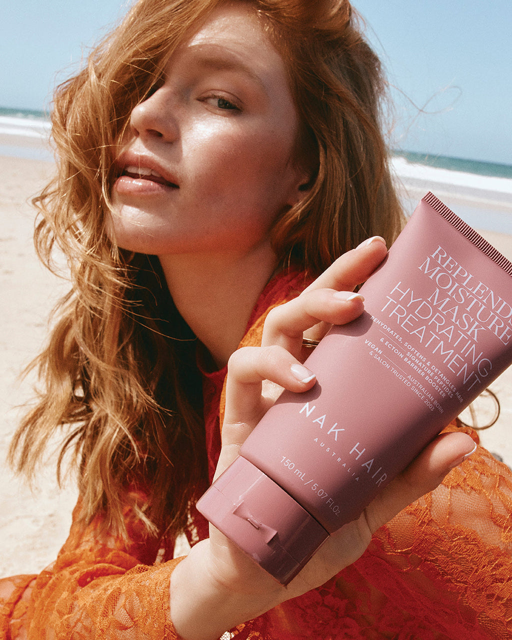 Nak Replends Moisture Mask Treatment hydrates, Softens & Detangles 150ml