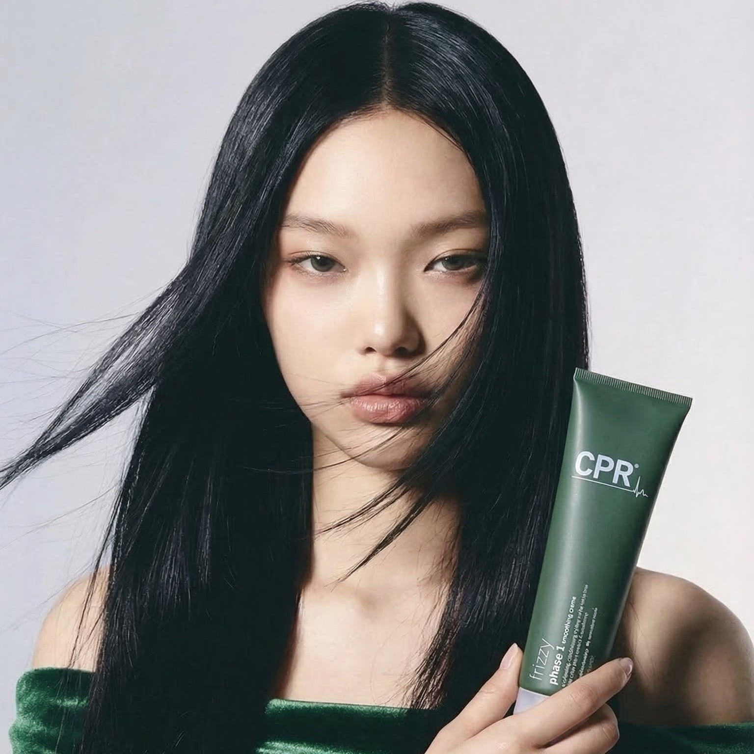 Vitafive CPR Frizzy  Phase 1 Smoothing Creme 150ml